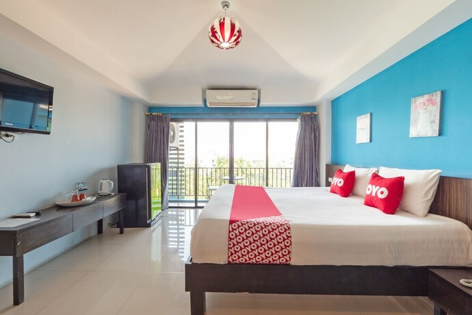 Imagen de la habitación del Hotel OYO 75367 UD Pattaya Hotel. Foto 2