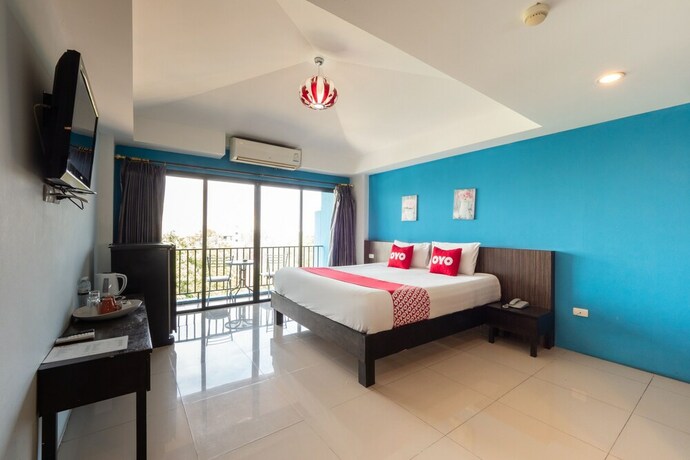 Imagen de la habitación del Hotel OYO 75367 UD Pattaya Hotel. Foto 3