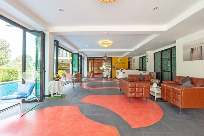 Imagen de los interiores del Hotel OYO 75367 UD Pattaya Hotel. Foto 15