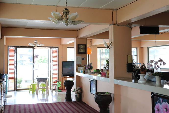 Imagen de los interiores del Hotel OYO 75408 Tipsiri Place. Foto 20