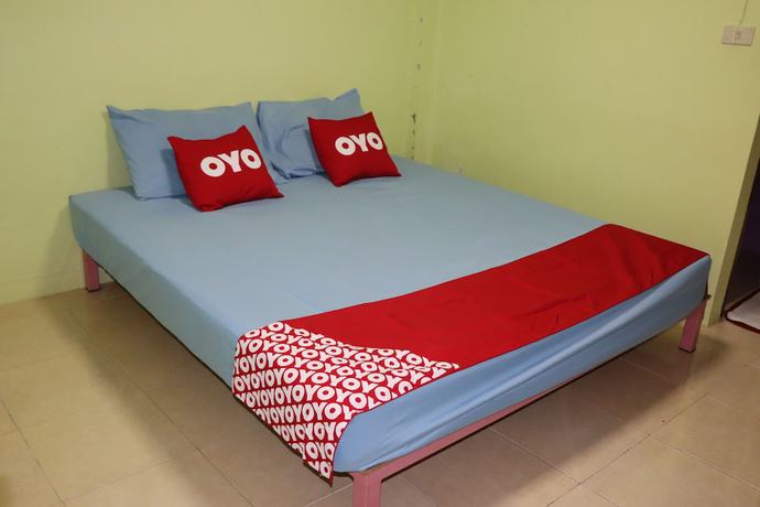 Imagen de la habitación del Hotel OYO 75408 Tipsiri Place. Foto 15
