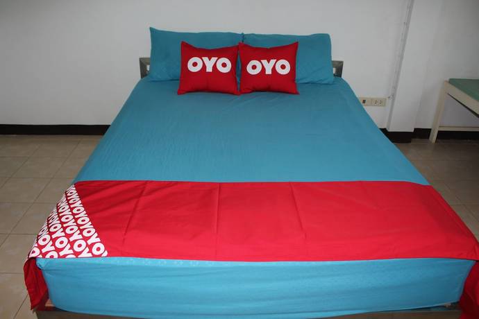 Imagen de la habitación del Hotel OYO 75420 Howto. Foto 4