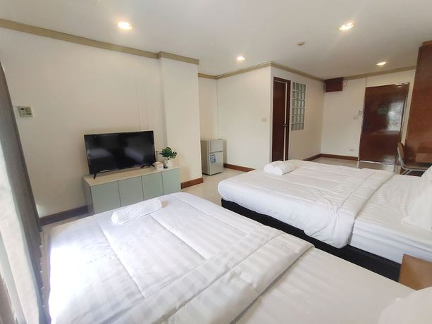 Imagen de la habitación del Hotel OYO 75446 Travis Inthamara 49. Foto 5