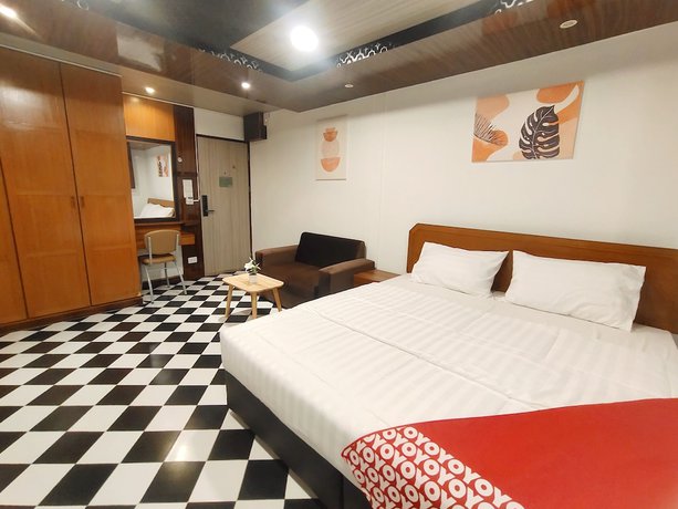 Imagen de la habitación del Hotel OYO 75446 Travis Inthamara 49. Foto 7