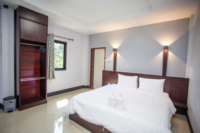 Imagen de la habitación del Hotel OYO 75464 Nakarin. Foto 8