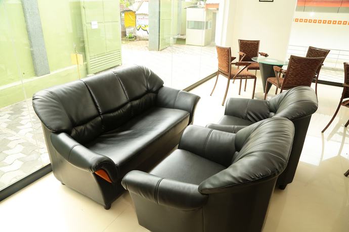 Imagen del bar/restaurante del Hotel OYO 7630 Edassery Village. Foto 2