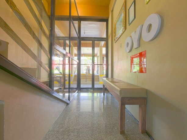 Imagen de los interiores del Hotel OYO 792 Wilae's Suites. Foto 17