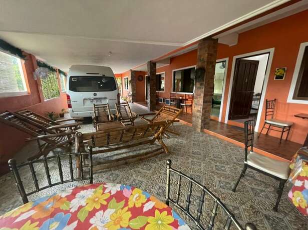 Imagen general del Hotel OYO 803 Amirsache Villa. Foto 12