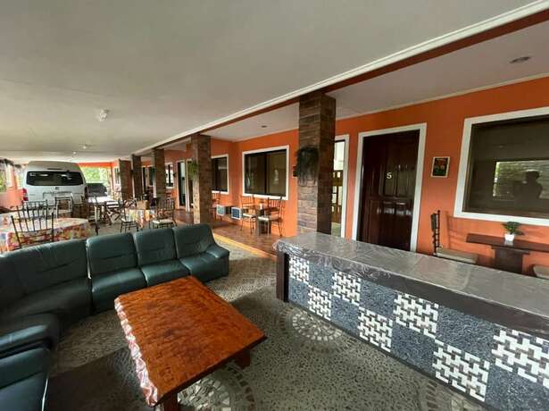 Imagen general del Hotel OYO 803 Amirsache Villa. Foto 15