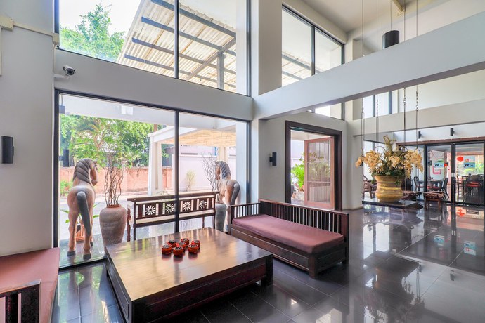 Imagen de los interiores del Hotel OYO 807 Suan Dok Kaew. Foto 11