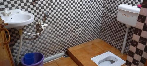 Imagen general del Hotel OYO 80932 RR Guest House. Foto 4