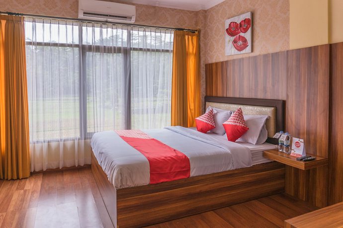 Imagen general del Hotel OYO 812 Tirta Bahari. Foto 1