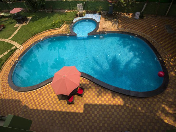 Imagen de la piscina del Hotel OYO 832 near Calangute KFC. Foto 19