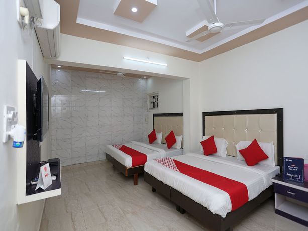 Imagen de la habitación del Hotel OYO 8391 Sanjog Resort. Foto 16