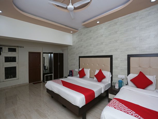 Imagen de la habitación del Hotel OYO 8391 Sanjog Resort. Foto 18
