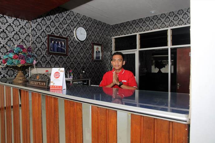 Imagen de los interiores del Hotel OYO 840 Dely. Foto 17