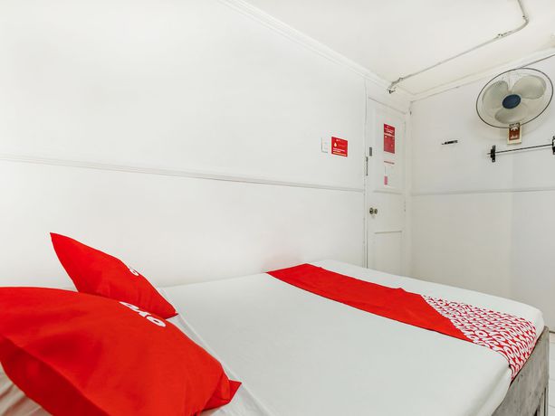 Imagen de la habitación del Hotel OYO 842 City Smiles Apartelle. Foto 13