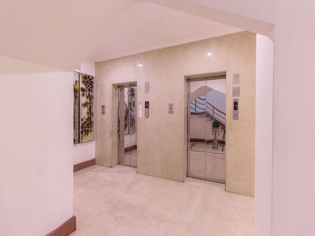 Imagen de los interiores del Hotel OYO 8450 Grand Starline. Foto 18