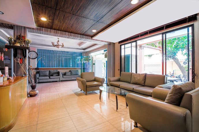 Imagen de los interiores del Hotel OYO 850 Central Pattaya Residence. Foto 17