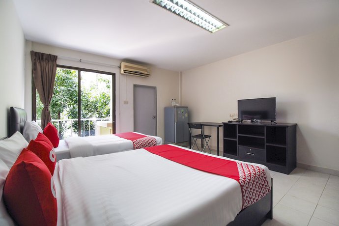 Imagen de la habitación del Hotel OYO 850 Central Pattaya Residence. Foto 11