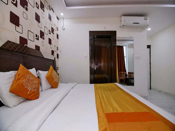 Imagen de la habitación del Hotel OYO 8764 Green View Palace. Foto 4