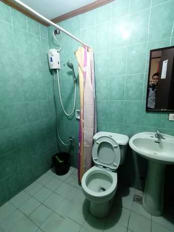 Imagen de la habitación del Hotel OYO 879 Lauriens Budget 2. Foto 6