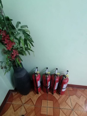 Imagen de los interiores del Hotel OYO 879 Lauriens Budget 2. Foto 16