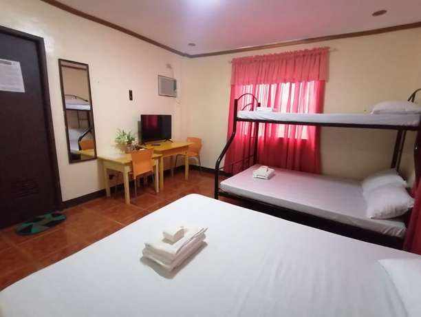 Imagen de la habitación del Hotel OYO 879 Lauriens Budget 2. Foto 11