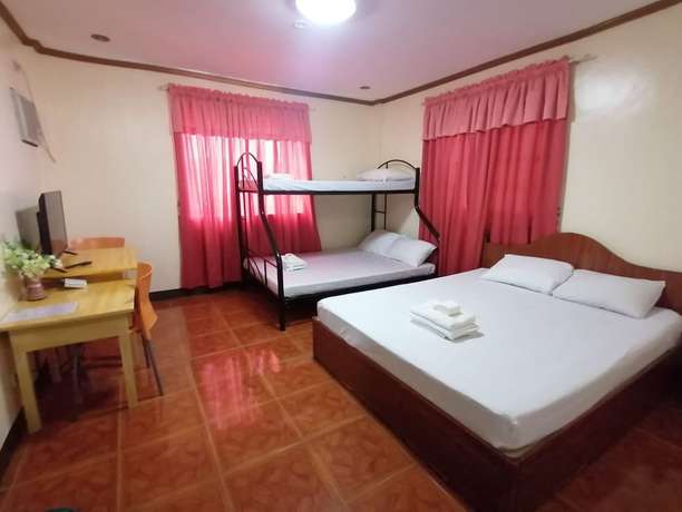 Imagen de la habitación del Hotel OYO 879 Lauriens Budget 2. Foto 12