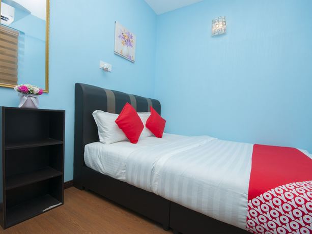 Imagen de la habitación del Hotel OYO 881 Bintang Square. Foto 11