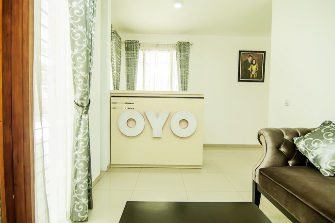 Imagen de los interiores del Hotel OYO 882 Puri Gevana Guest House. Foto 18