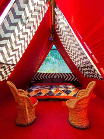 Imagen de la habitación del Hotel OYO 88688 Sky Garden Manali Cafe & Camp. Foto 19