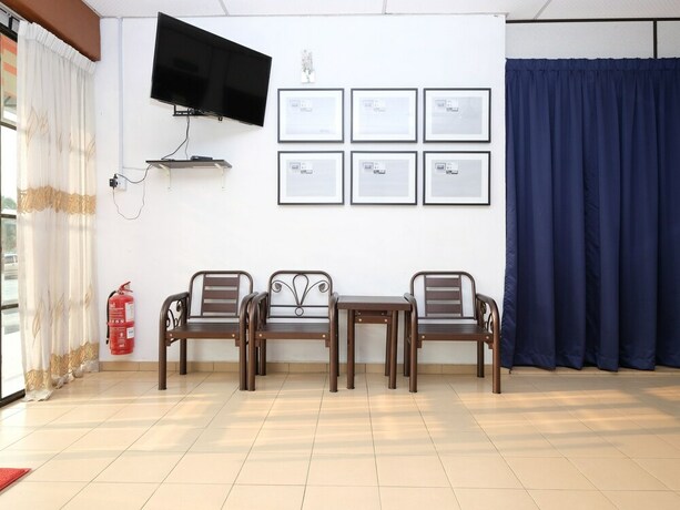 Imagen de los interiores del Hotel OYO 89361 Zaman Sejahtera Inn 2. Foto 15