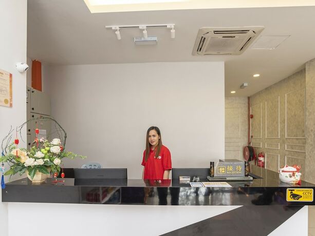 Imagen general del Hotel OYO 89423 Zenz Hotel. Foto 4