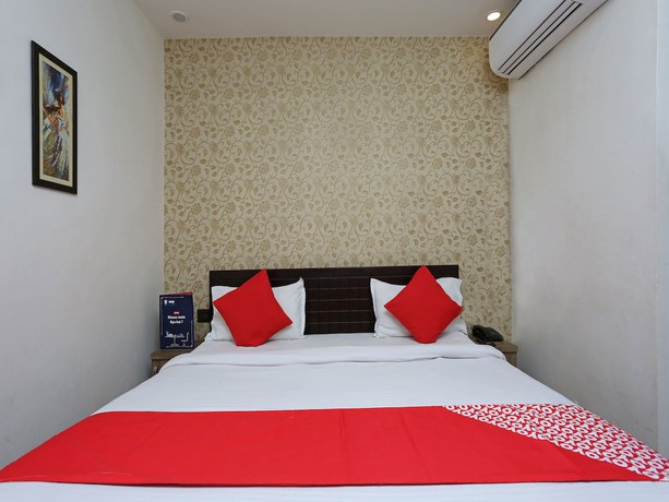 Imagen de la habitación del Hotel OYO 8961 RR Palace. Foto 10