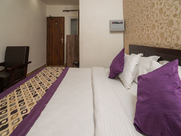Imagen de la habitación del Hotel OYO 8961 RR Palace. Foto 13
