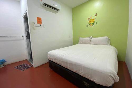 Imagen de la habitación del Hotel OYO 89671 Changlun Star Motel. Foto 6