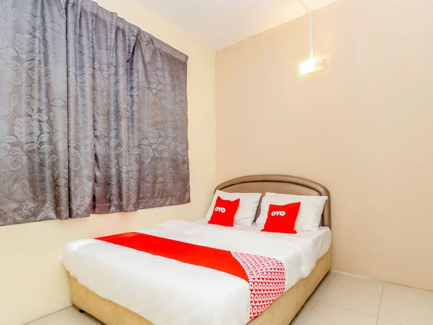 Imagen de la habitación del Hotel OYO 89703 B Link. Foto 5