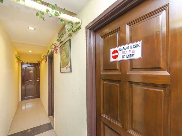 Imagen de los interiores del Hotel OYO 89703 B Link. Foto 19