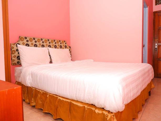 Imagen de la habitación del Hotel OYO 898 Joglo Family and Homestay. Foto 9
