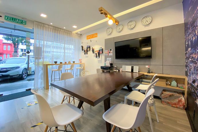 Imagen de los interiores del Hotel OYO 89809 Sogor Girls Dormitory. Foto 15