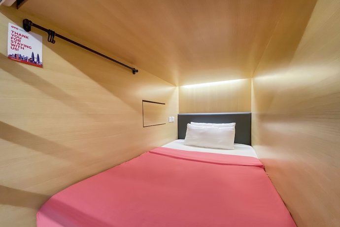 Imagen de la habitación del Hotel OYO 89809 Sogor Girls Dormitory. Foto 5