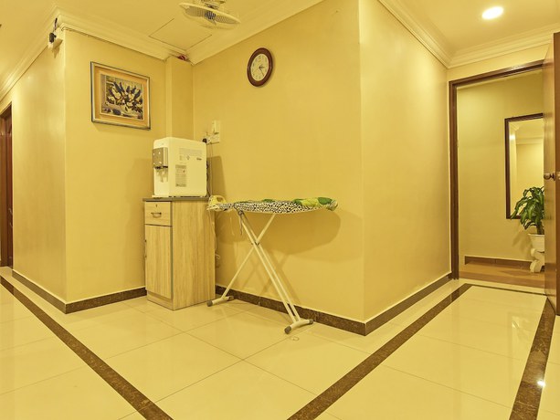 Imagen de los interiores del Hotel OYO 89845 Sri Bintang. Foto 14