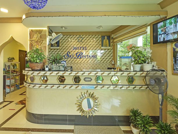 Imagen de los interiores del Hotel OYO 89845 Sri Bintang. Foto 15