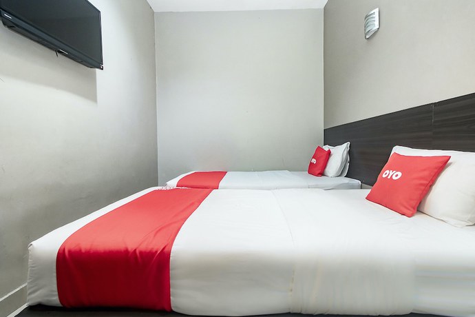 Imagen de la habitación del Hotel OYO 89885 Nice Stay Three Six Five Services. Foto 12