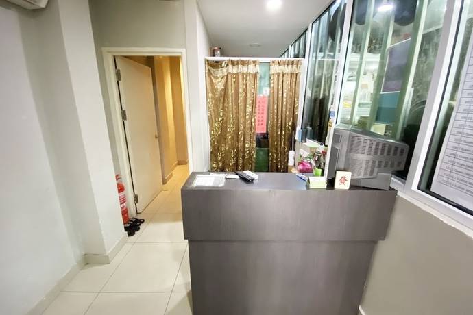 Imagen de los interiores del Hotel OYO 89885 Nice Stay Three Six Five Services. Foto 20