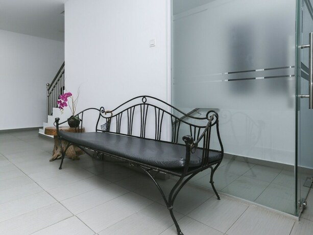 Imagen de los interiores del Hotel OYO 89915 EAST MOUNT HOTEL. Foto 20