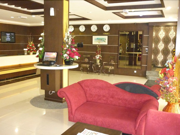 Imagen de los interiores del Hotel OYO 89948 Hotel Masai Utama. Foto 13