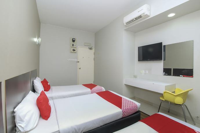 Imagen de la habitación del Hotel OYO 89959 Nice Stay Three Six Five Services. Foto 14