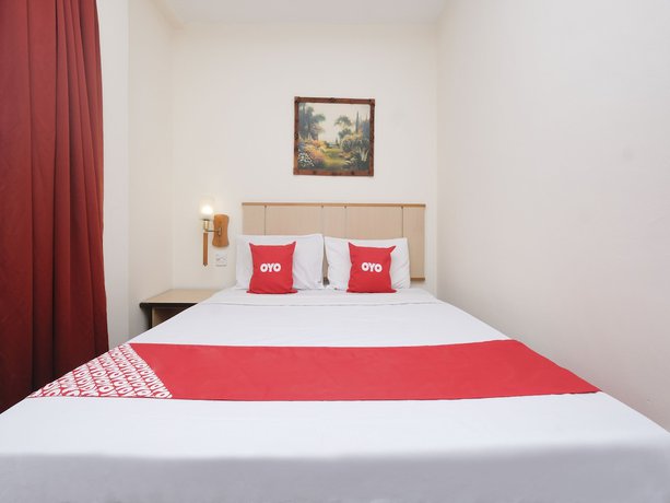 Imagen de la habitación del Hotel OYO 89968 Sri Sutra. Foto 6